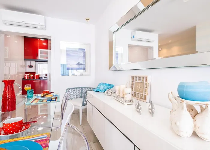 Luxurious Seaview With Pool 5min