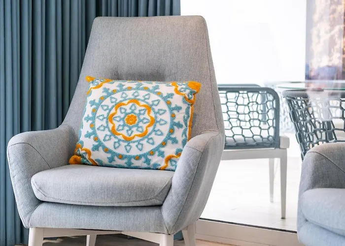 דירה Luxurious Seaview With Pool 5min *