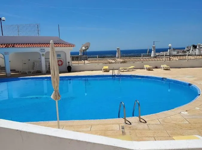 Апартаменты Luxurious Seaview With Pool 5min