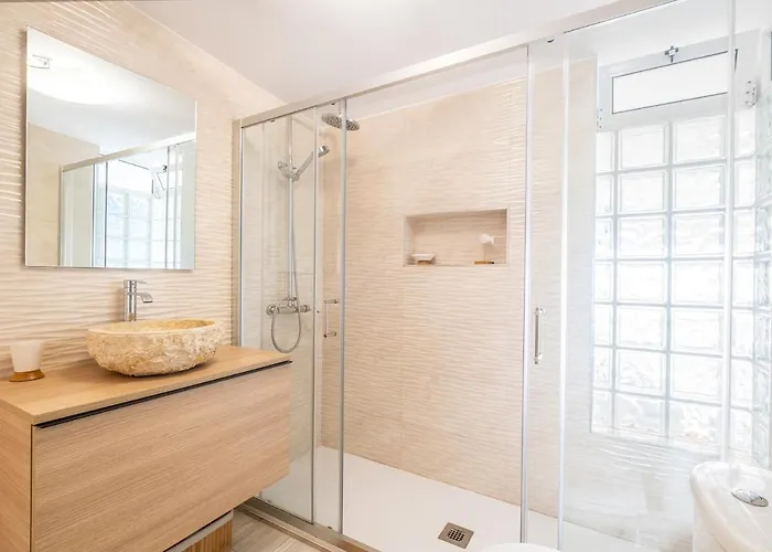 Luxurious Seaview With Pool 5min