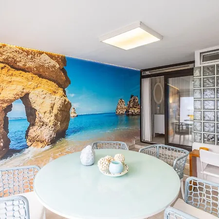 Apartament Luxurious Seaview With Pool 5min *